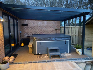 Canoports Simplicity Xtra Veranda Installation Hottub Leeds